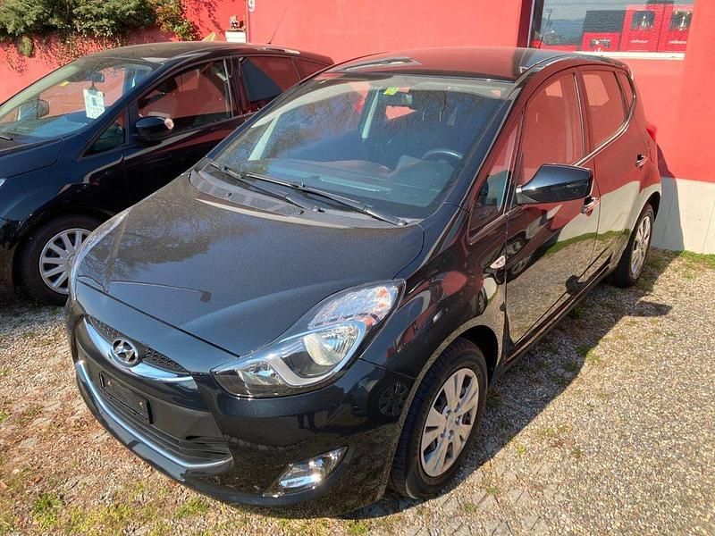 Gebraucht Hyundai ix20 Comfort 90 PS (66 kW) 2012 Kleinwagen