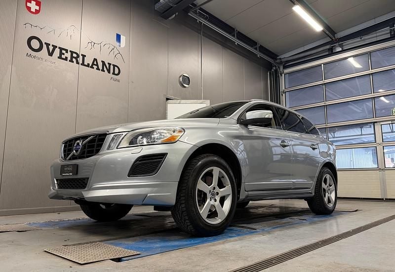 Gebraucht 2011 Volvo XC60 R-Design SUV | CHF 11’900 (Teuer) - Bild 1/4