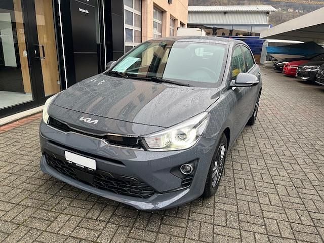 Grau Gebraucht 2022 Kia Rio Limousine | CHF 20’400 (Fairer Preis) - Bild 1/4