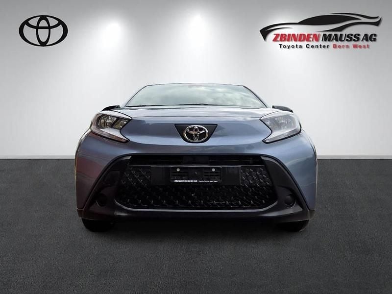 Gebraucht Toyota Aygo X Comfort 72 PS (52 kW) 2025 Grau SUV