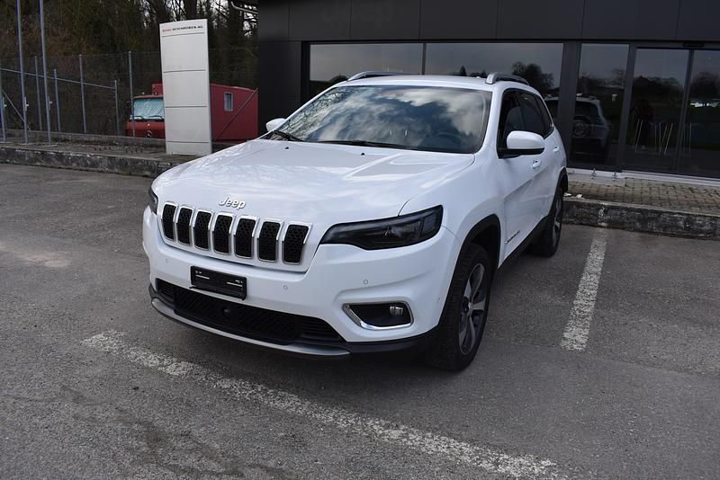 Weiss Gebraucht 2021 Jeep Cherokee Limited SUV | CHF 27’900 (Fairer Preis) - Bild 1/4