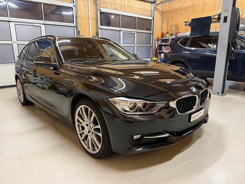 Gebraucht BMW 328 Sport Line 245 PS (180 kW) 2013 Kombi