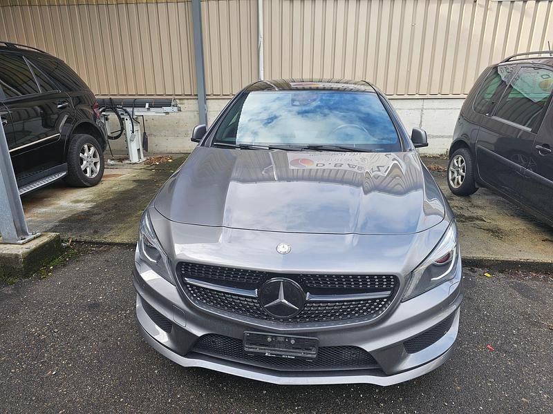 Gebraucht Mercedes CLA220 Urban 170 PS (125 kW) 2013 Limousine