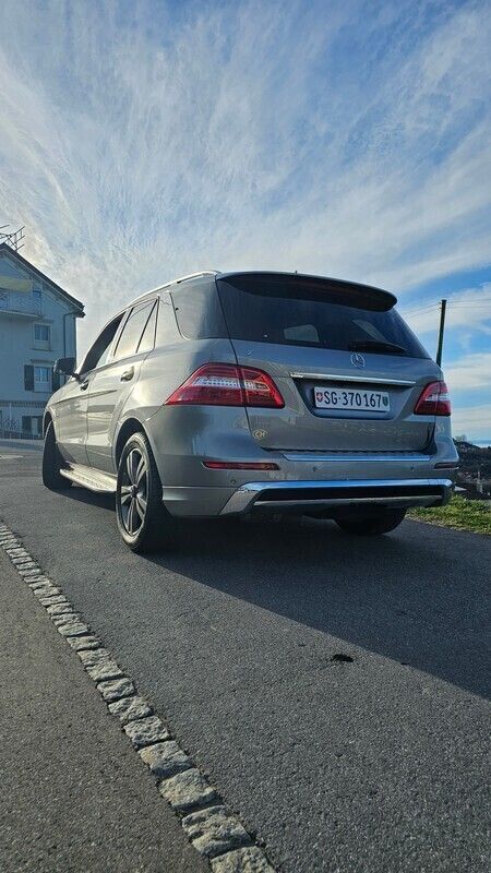 Gebraucht Mercedes ML350 258 PS (189 kW) 2012 SUV