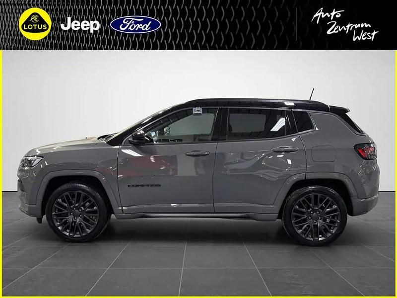 Gebraucht Jeep Compass 241 PS (177 kW) 2026 Gray SUV