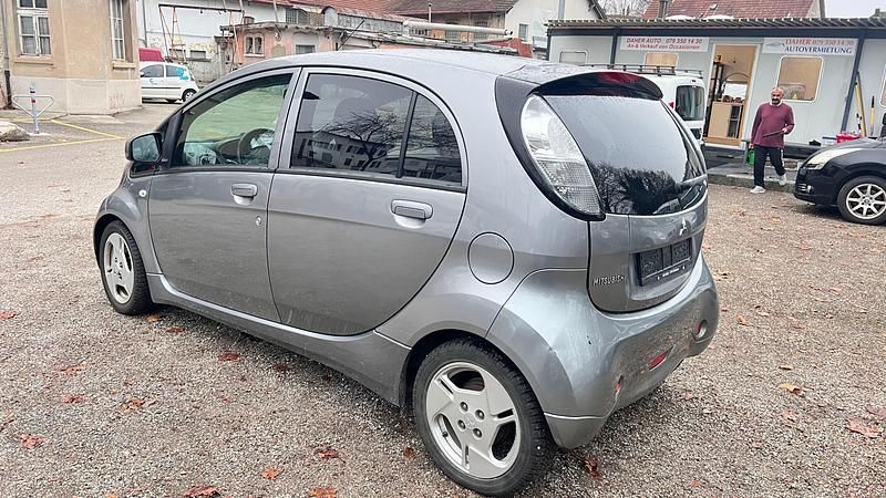 Gebraucht Mitsubishi i-MiEV 49 kW (67 PS) 2013 Kleinwagen