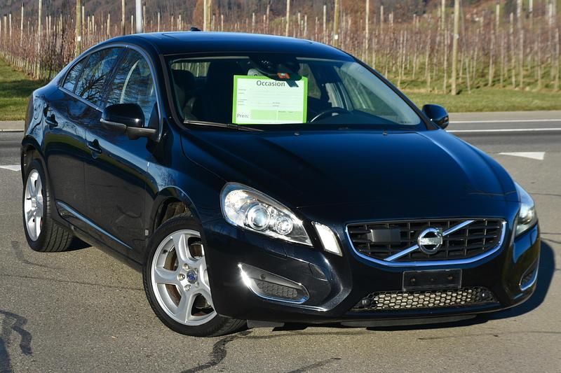 Gebraucht Volvo S60 Summum 215 PS (158 kW) 2012 Limousine