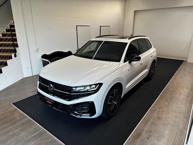 Gebraucht VW Touareg R-line 286 PS (210 kW) 2023 SUV