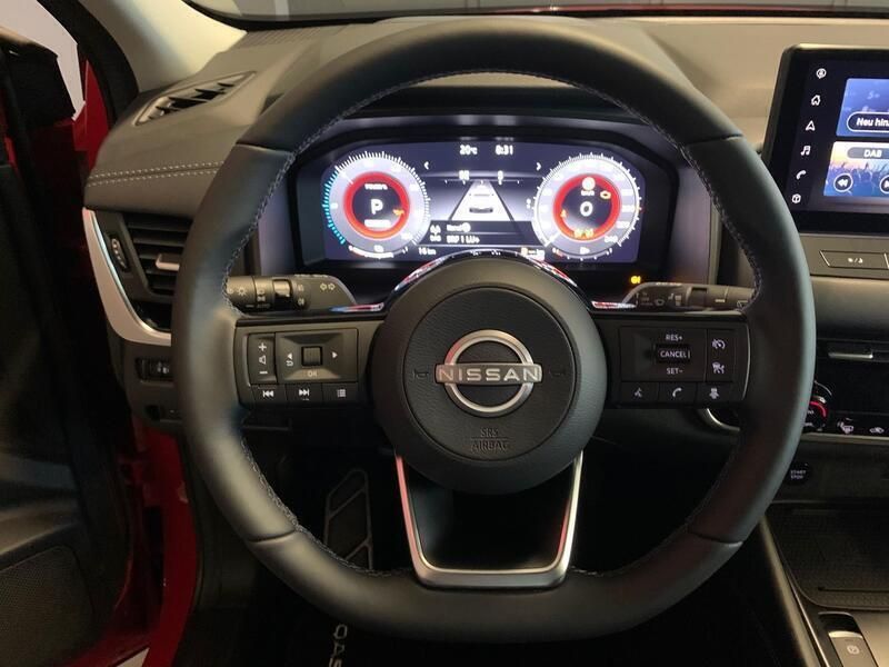 Gebraucht Nissan Qashqai 190 PS (139 kW) 2024 Rot SUV