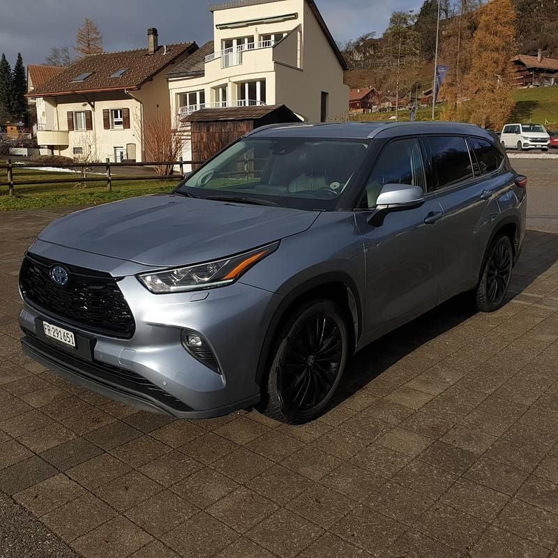 Gebraucht 2021 Toyota Highlander Premium SUV | CHF 49’900 (Etwas zu teuer) - Bild 1/4