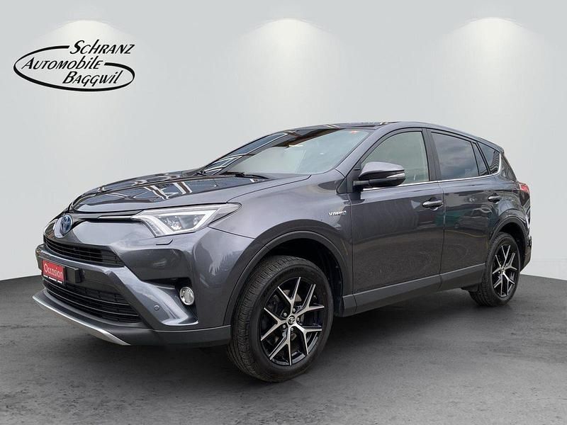 Gebraucht 2018 Toyota RAV4 Hybrid Style SUV | CHF 20’800 (Etwas zu teuer) - Bild 1/4