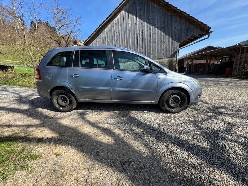 Gebraucht Opel Zafira Enjoy 150 PS (110 kW) 2008 Van / Kleinbus