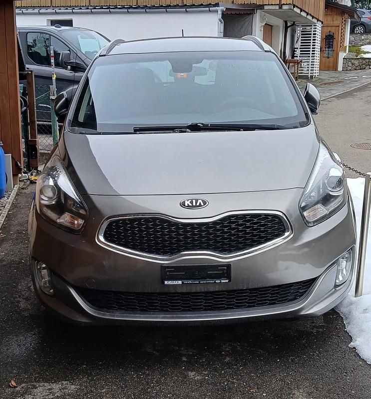 Gebraucht Kia Carens 135 PS (99 kW) 2016 Van / Kleinbus