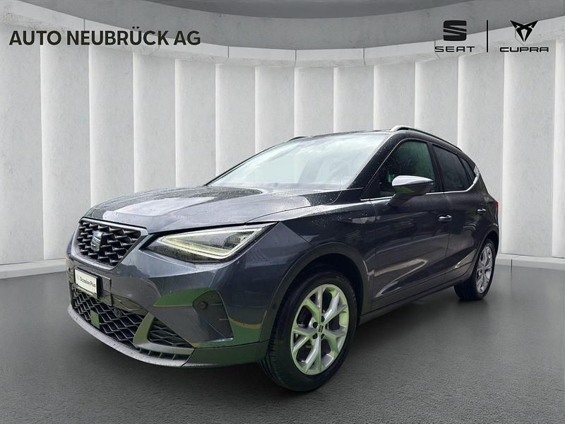 Gebraucht Seat Arona FR 150 PS (110 kW) 2024 Grau SUV