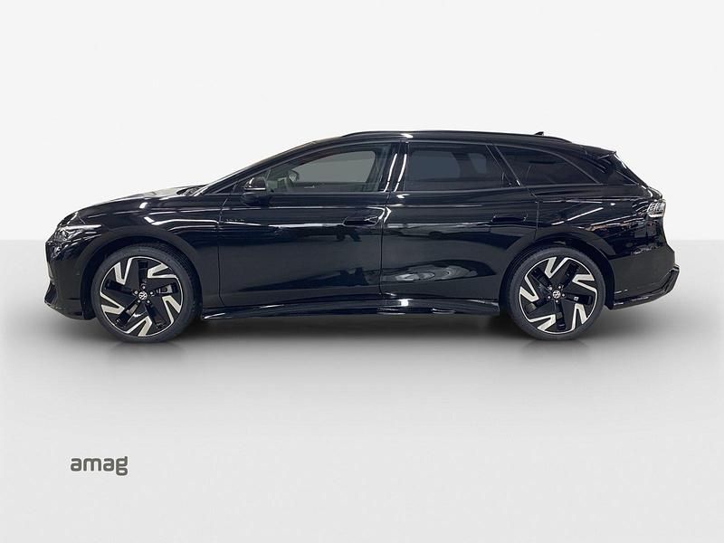 Neu VW ID.7 GTX 250 kW (340 PS) 2026 Grenadill black metallic Kombi