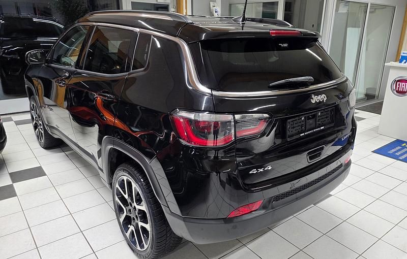 Gebraucht Jeep Compass Limited 140 PS (102 kW) 2017 SUV