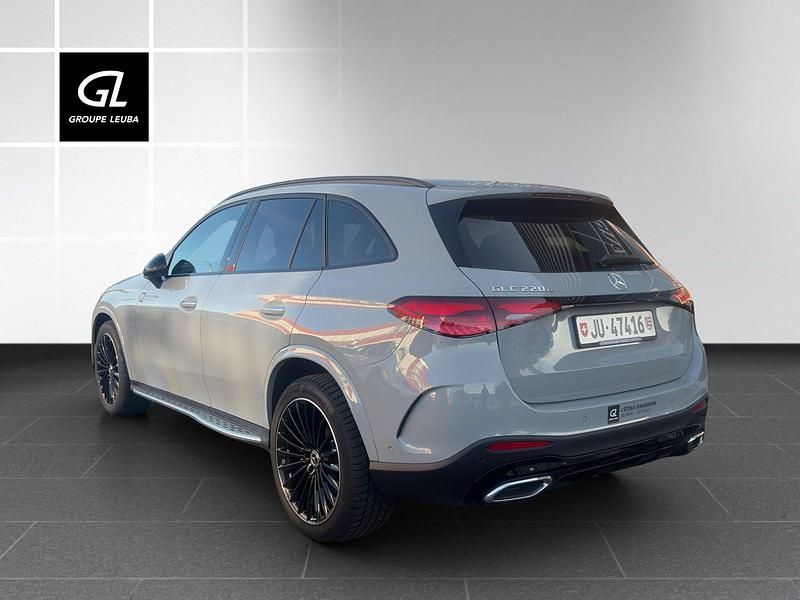 Gebraucht Mercedes GLC220 197 PS (144 kW) 2025 SUV