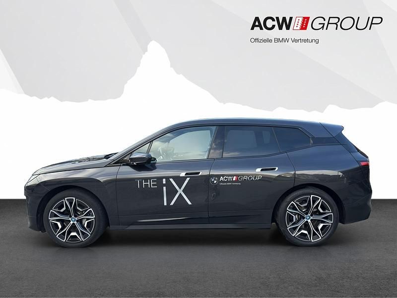 Gebraucht BMW iX Shadowline 239 kW (326 PS) 2021 Grau SUV
