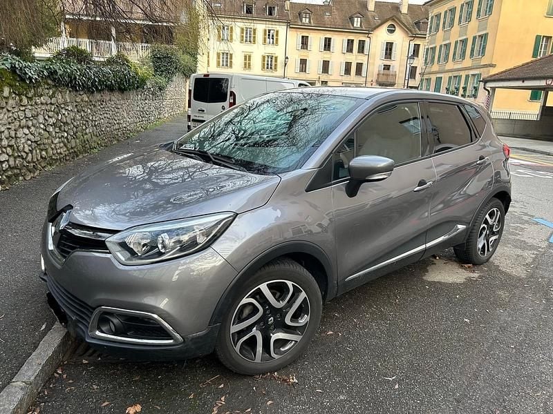 Gebraucht Renault Captur Dynamique 120 PS (88 kW) 2013 SUV
