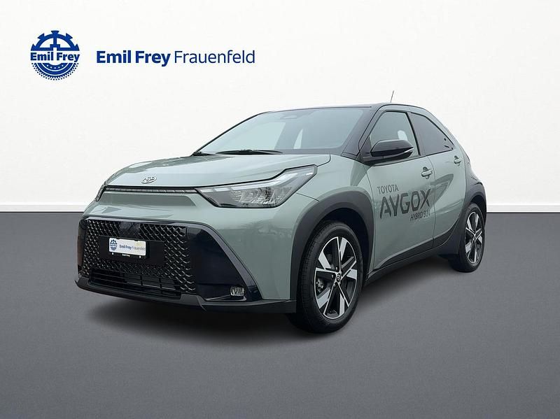 Grün Neu 2025 Toyota Aygo X Trend SUV | CHF 25’370 (Guter Preis) - Bild 1/4