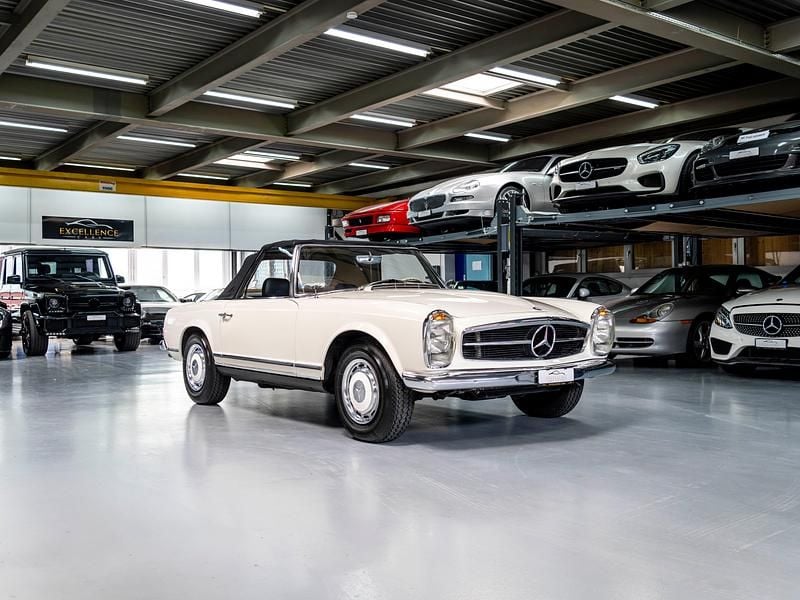 Gebraucht Mercedes 250 150 PS (110 kW) 1967 Cabrio