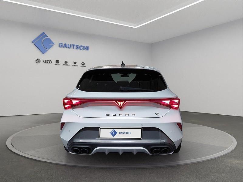 Neu Cupra Leon VZ 300 PS (220 kW) 2025 Limousine