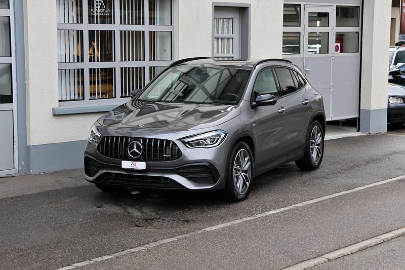 Gebraucht Mercedes GLA35 AMG AMG 306 PS (225 kW) 2022 SUV