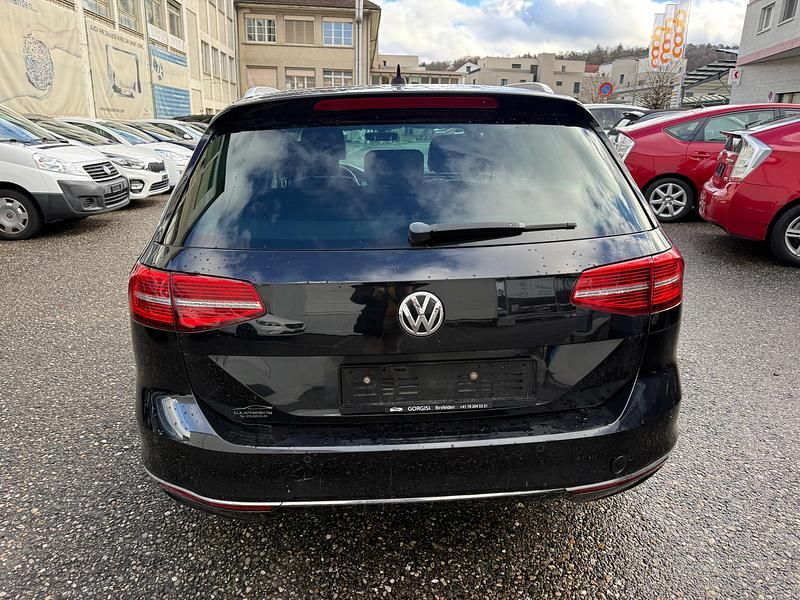Gebraucht VW Passat Comfortline 150 PS (110 kW) 2016 Kombi