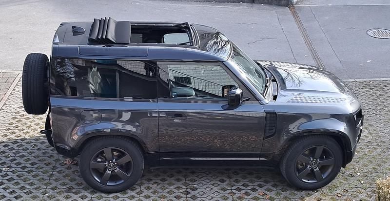 Gebraucht Land Rover Defender SE 249 PS (183 kW) 2023 SUV