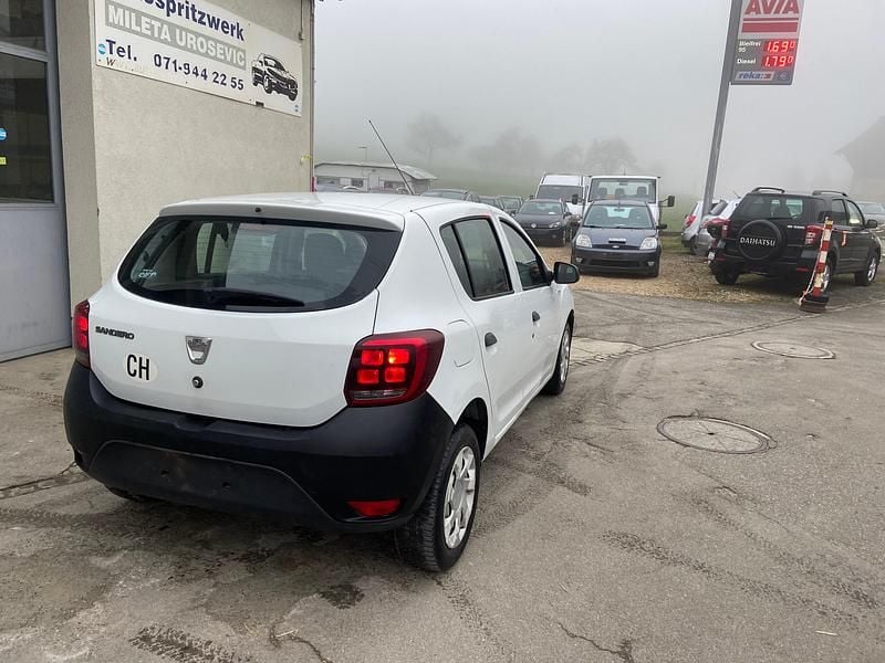 Gebraucht 2017 Dacia Sandero | CHF 2’300 (Superpreis) - Bild 1/4