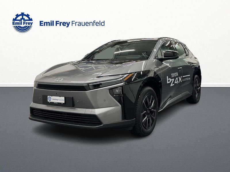 Silber Neu 2025 Toyota bZ4X Style SUV | CHF 46’130 - Bild 1/4