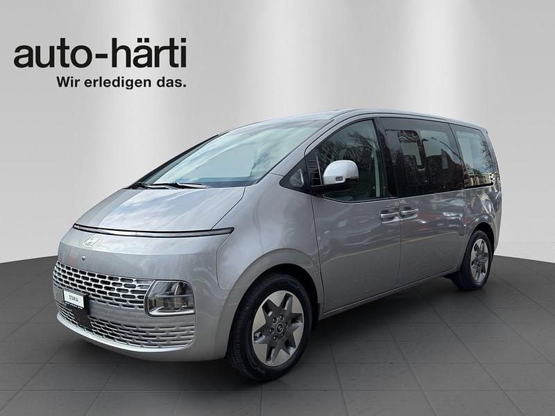 Silber Gebraucht 2024 Hyundai Staria Van / Kleinbus | CHF 55’990 (Etwas zu teuer) - Bild 1/4