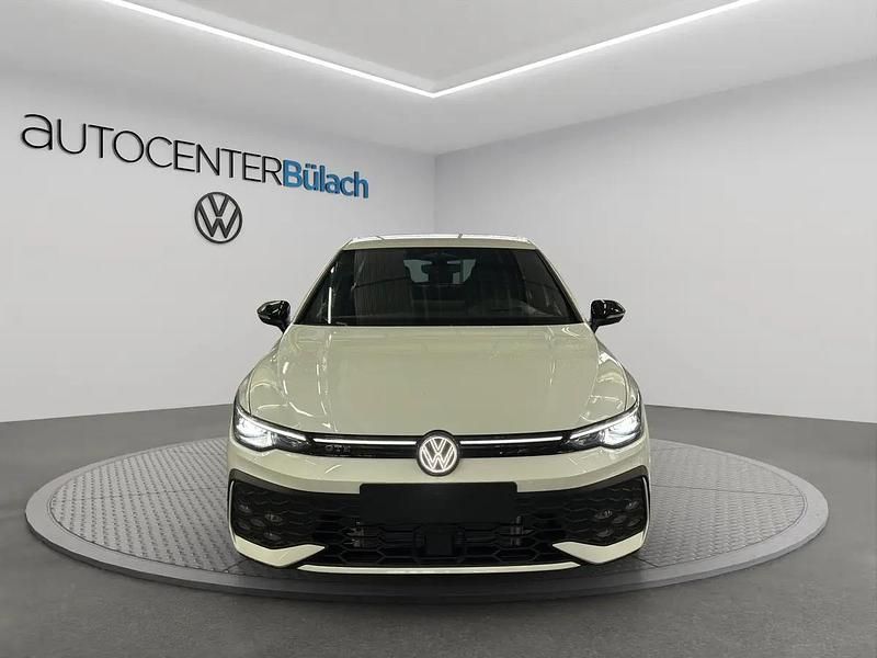Neu VW Golf VIII GTE 272 PS (200 kW) 2026 Weiss