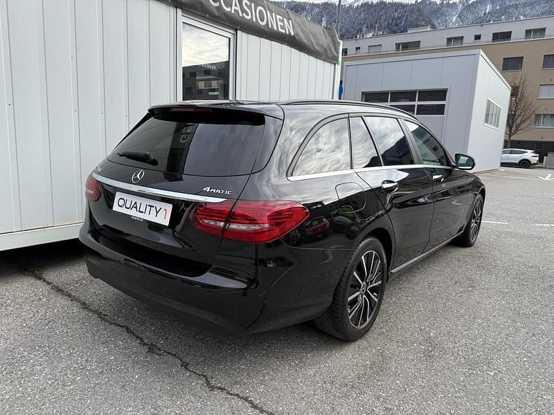 Gebraucht Mercedes C220 194 PS (142 kW) 2019 Kombi