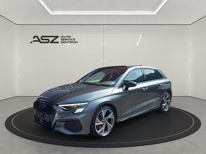 Grau Gebraucht 2022 Audi S3 Ambiente Limousine | CHF 35’900 (Fairer Preis) - Bild 1/4