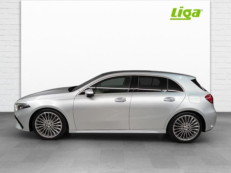 Gebraucht 2024 Mercedes A250 AMG line Limousine | CHF 48’900 (Teuer) - Bild 1/4