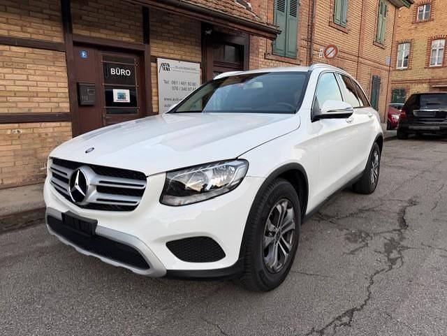 Gebraucht Mercedes GLC250 204 PS (150 kW) 2017