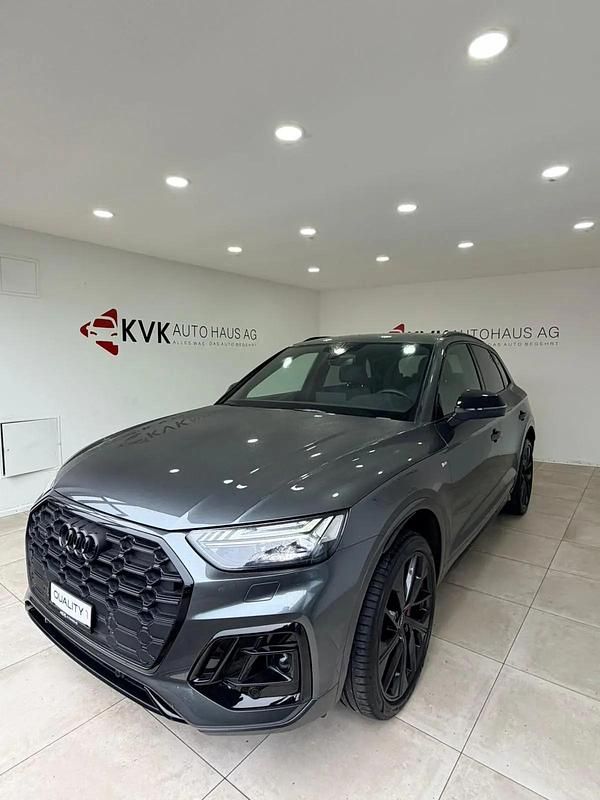Gebraucht Audi Q5 Black Edition 204 PS (150 kW) 2026 Gray SUV