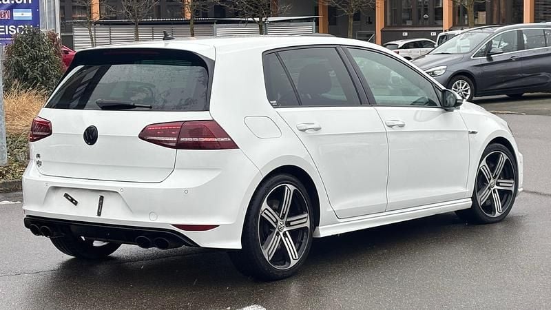 Gebraucht VW Golf VII R 301 PS (221 kW) 2015