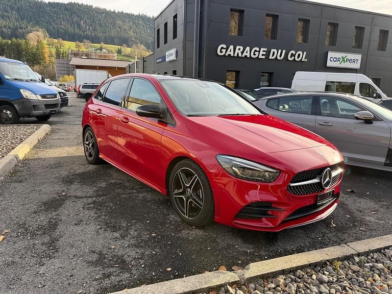 Gebraucht Mercedes B200 AMG line 163 PS (119 kW) 2020 Van / Kleinbus