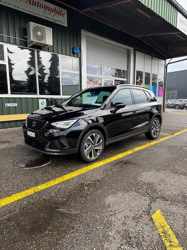 Neu Seat Arona FR 150 PS (110 kW) 2025 SUV
