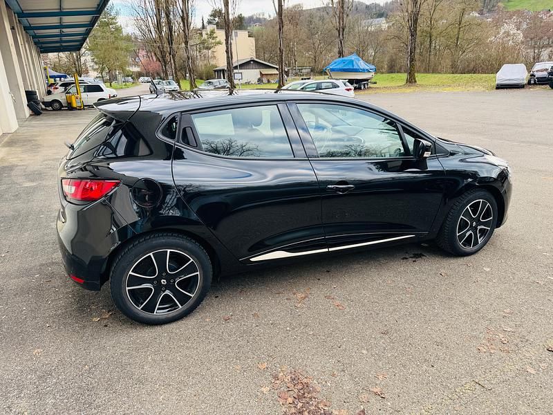 Gebraucht Renault Clio IV 90 PS (66 kW) 2013