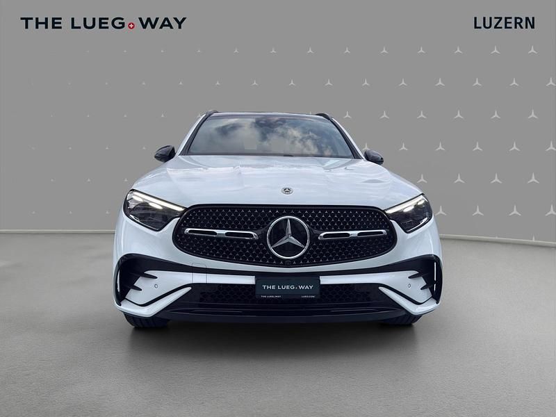 Neu Mercedes GLC400d 381 PS (280 kW) 2025 Weiss SUV