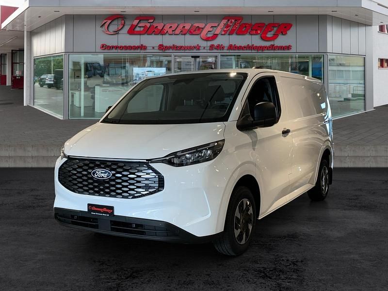 Weiss Gebraucht 2024 Ford E-Transit Trend Van | CHF 38’800 - Bild 1/4