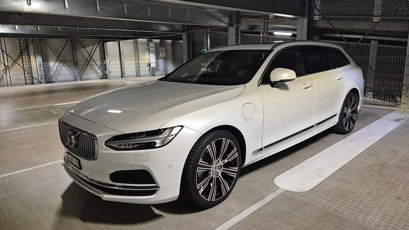 Gebraucht Volvo V90 Ultimate 455 PS (334 kW) 2023 Kombi