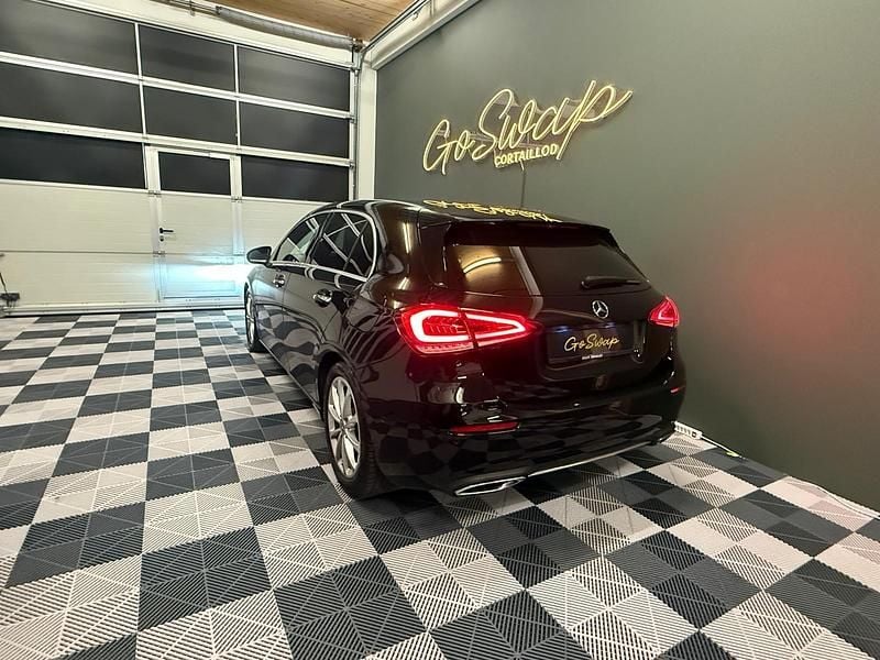 Gebraucht Mercedes A180 Progressive 136 PS (100 kW) 2020