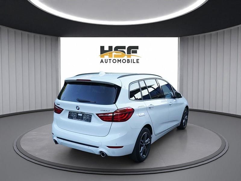 Gebraucht BMW 218 Gran Tourer Sport Line 150 PS (110 kW) 2022 Van / Kleinbus