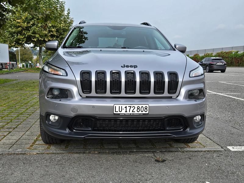 Gebraucht 2018 Jeep Cherokee Night Eagle SUV | CHF 11’500 (Superpreis) - Bild 1/4