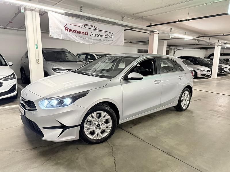 Gebraucht Kia Ceed 160 PS (117 kW) 2022 Kleinwagen