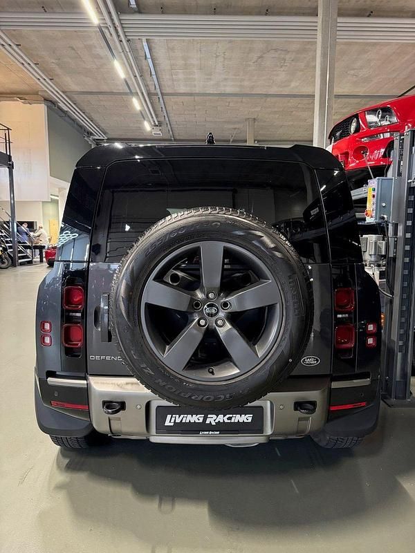 Gebraucht Land Rover Defender SE Dynamic 400 PS (294 kW) 2021 SUV